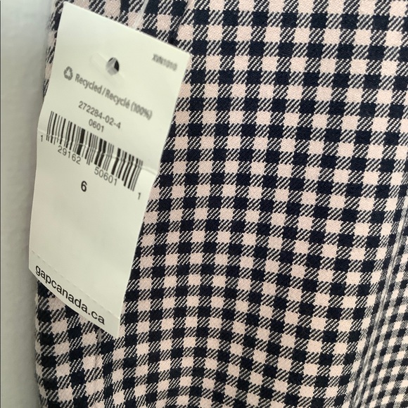 Gap Cropped Kick- Flare Gingham Pants. - Picture 6 of 10